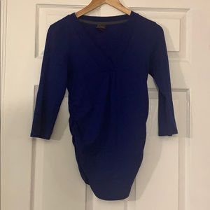 3/4 sleeve maternity shirt